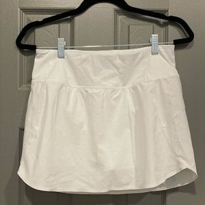 Athleta Skort White (size sm)